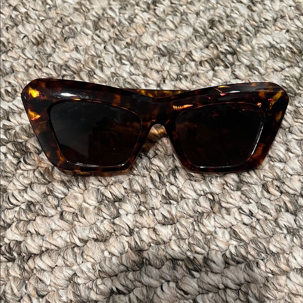 Tortoise Shell Sunglasses